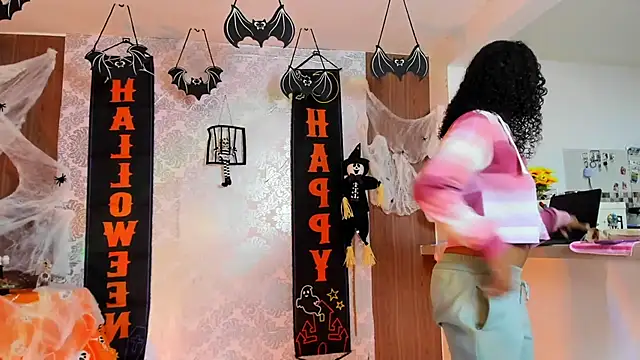 kelly thomson online show from 3, 10, 2025