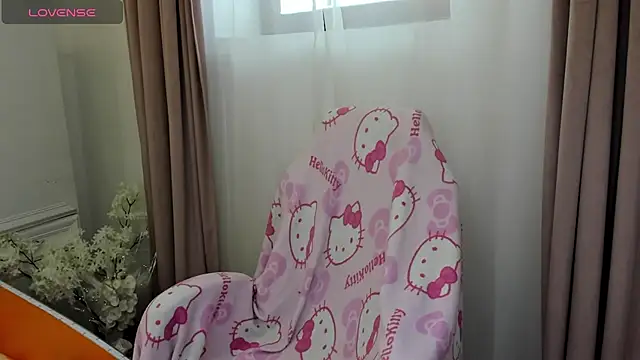 kassy hotdevil online show from 12, 2, 2026