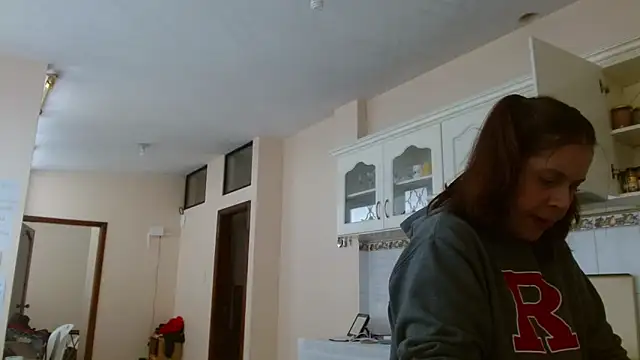 Sara Brandon online show from 25, 9, 2025