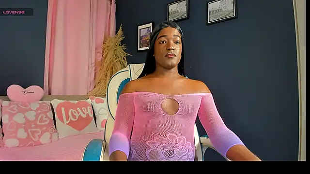 Snapshot of SammyGirlTS chatting on 30, 6, 2026 SammyGirlTS online show from 30, 6, 2026