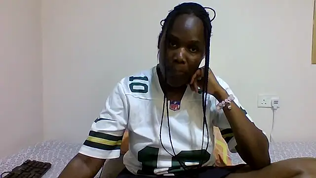 sweetelle09 online show from 29, 10, 2025