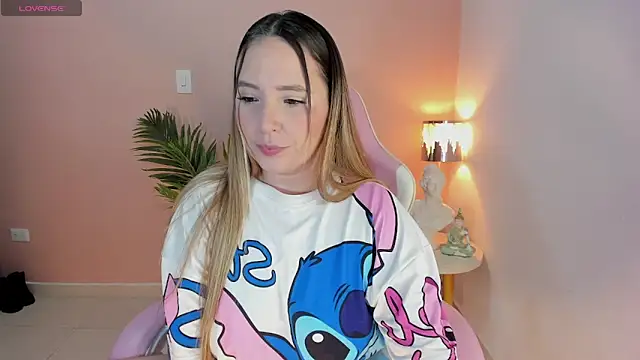 HannaMiller 1 online show from 8, 11, 2025