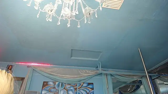 Snapshot of ADRIANNA_FOX chatting on 31, 1, 2026 ADRIANNA FOX online show from 31, 1, 2026