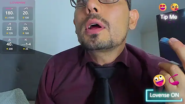 jhonyalzate2 online show from 26, 2, 2025