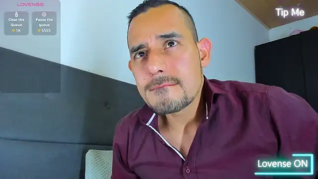 jhonyalzate2 online show from 14, 9, 2025