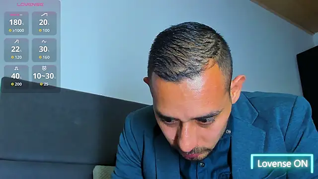 jhonyalzate2 online show from 15, 11, 2025