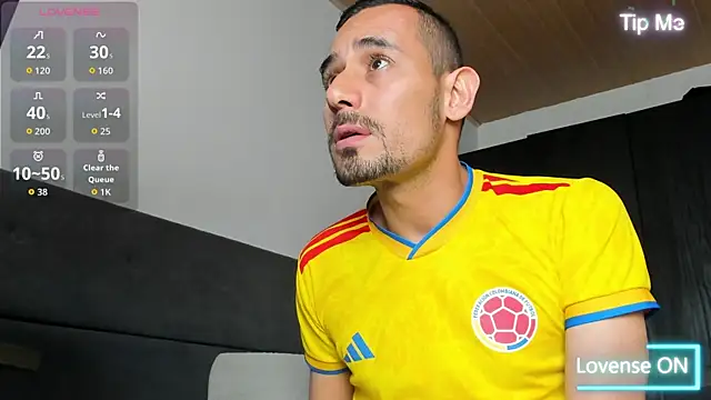 Snapshot of jhonyalzate2 chatting on 3, 7, 2026 jhonyalzate2 online show from 3, 7, 2026