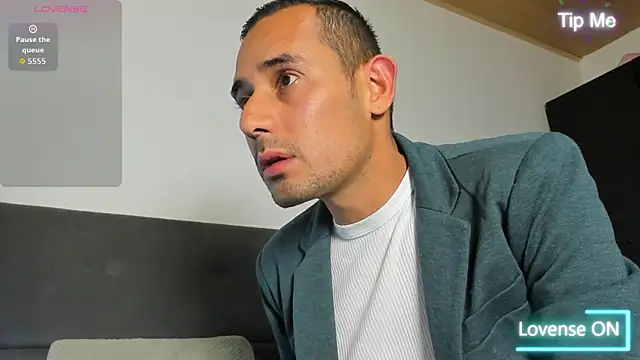 jhonyalzate2 online show from 9, 4, 2026