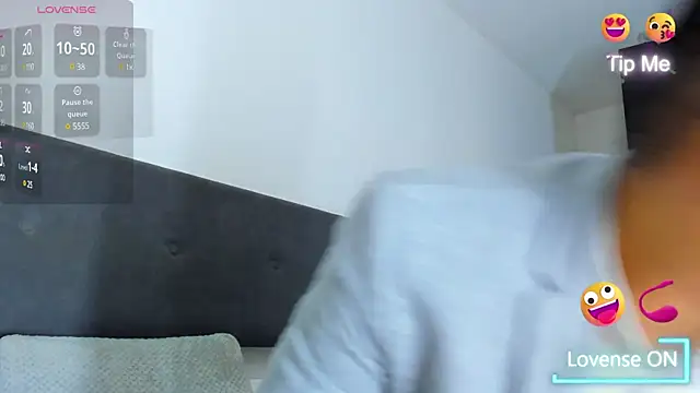 jhonyalzate2 online show from 8, 3, 2025