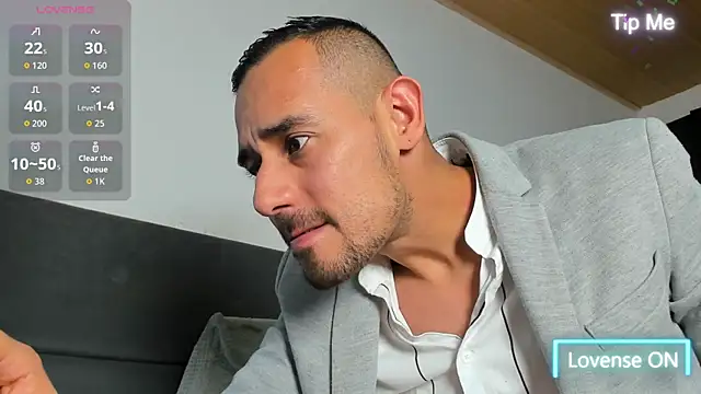 jhonyalzate2 online show from 25, 5, 2026