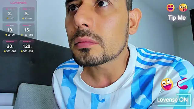 jhonyalzate2 online show from 11, 3, 2025