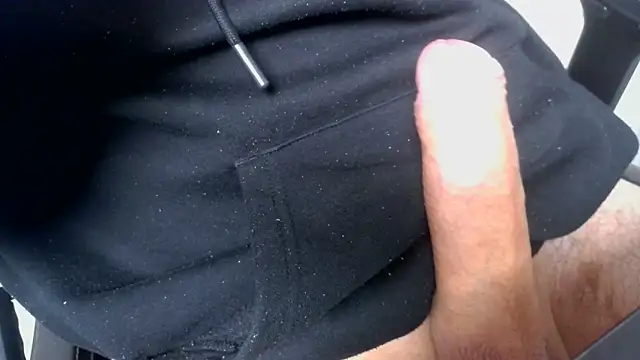 Snapshot of BadmanThe0ne chatting on 14, 11, 2025 BadmanThe0ne online show from 14, 11, 2025