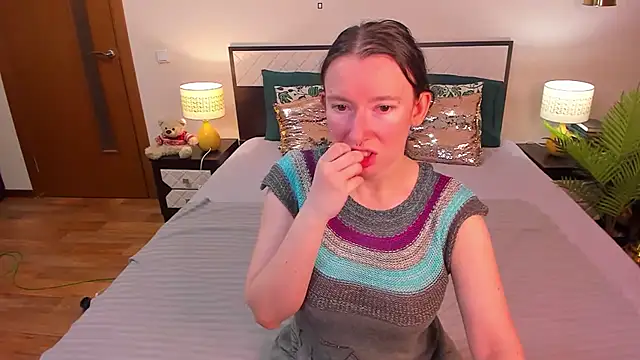 CatherineWalls online show from 22, 5, 2026