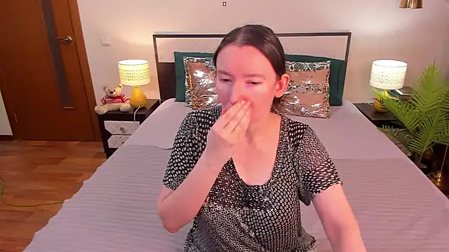 CatherineWalls online show from 25, 5, 2026
