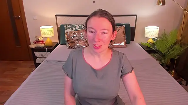 Snapshot of CatherineWalls chatting on 19, 7, 2026 CatherineWalls online show from 19, 7, 2026