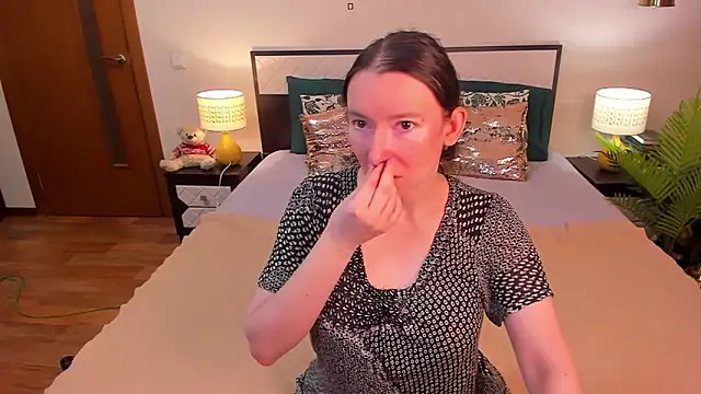 CatherineWalls online show from 24, 5, 2026