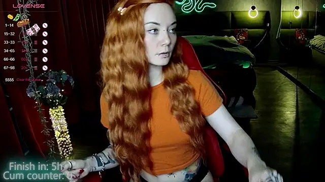 MaxPhoenixx online show from 30, 10, 2025