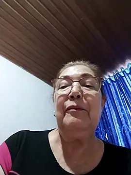 Vicky Rosse online show from 28, 9, 2025