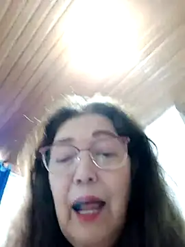 Vicky Rosse online show from 1, 3, 2025