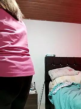 Vicky Rosse online show from 28, 2, 2026