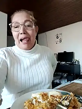 Vicky Rosse online show from 25, 9, 2025