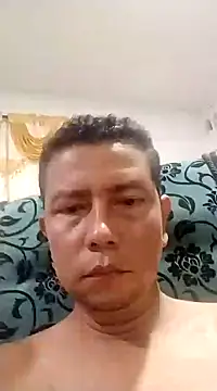 Lachuchaenlacara1988 online show from 22, 1, 2025