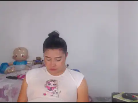 Snapshot of katrinawillff chatting on 20, 6, 2026 katrinawillff online show from 20, 6, 2026