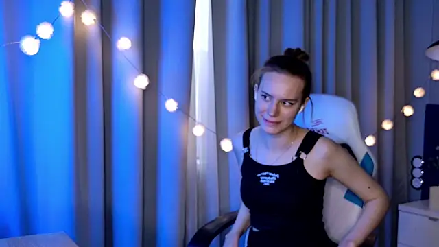 Ramona    online show from 22, 2, 2025