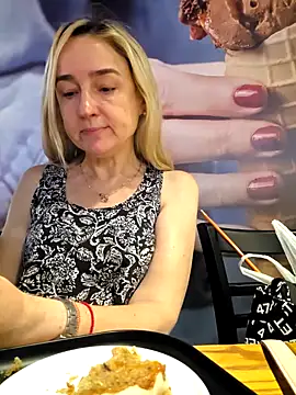 1Sweetnina online show from 18, 12, 2025