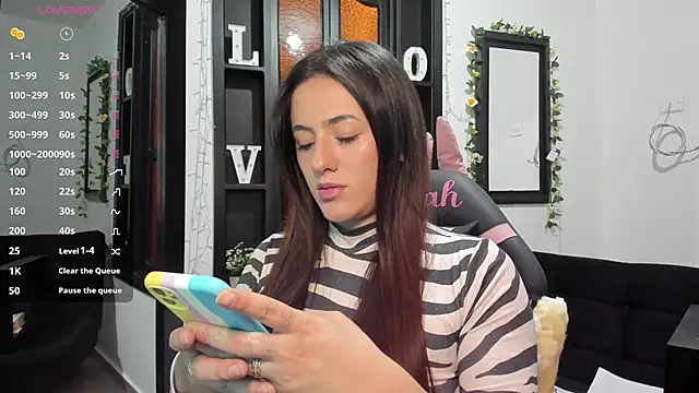 Snapshot of NoahWilliams_ chatting on 2, 12, 2024 NoahWilliams online show from 2, 12, 2024