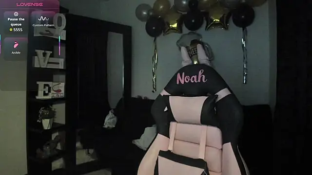 Snapshot of NoahWilliams_ chatting on 3, 10, 2025 NoahWilliams online show from 3, 10, 2025