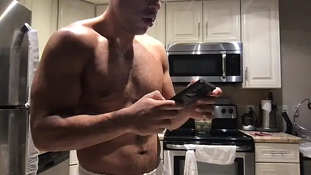 Snapshot of BigGuyMuscle chatting on 24, 6, 2026 BigGuyMuscle online show from 24, 6, 2026