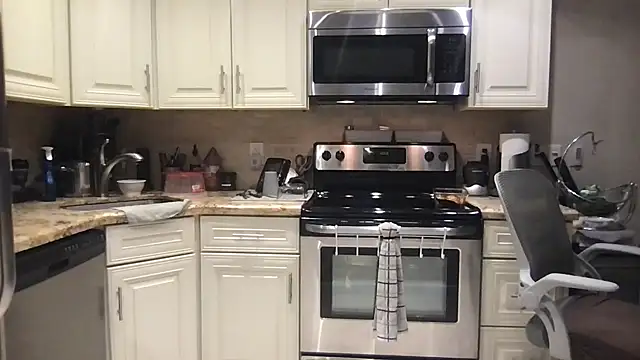 BigGuyMuscle online show from 24, 9, 2025