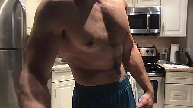 Snapshot of BigGuyMuscle chatting on 5, 12, 2025 BigGuyMuscle online show from 5, 12, 2025