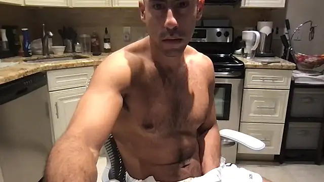 BigGuyMuscle online show from 26, 11, 2025