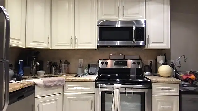 BigGuyMuscle online show from 12, 9, 2025