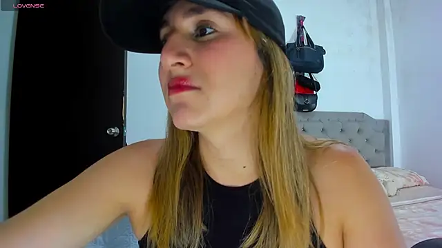 andrea hills online show from 22, 7, 2026