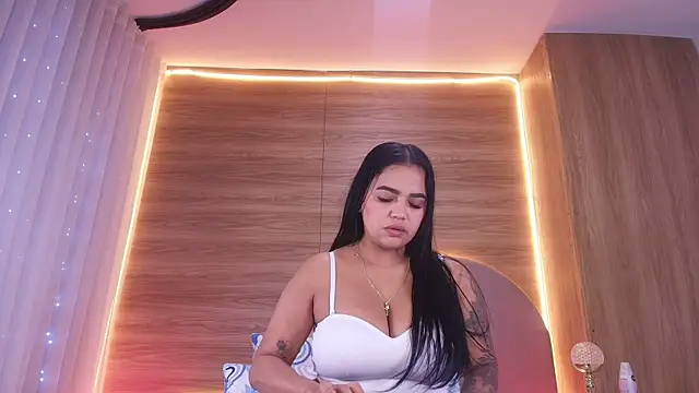 alexaa walker online show from 15, 4, 2026