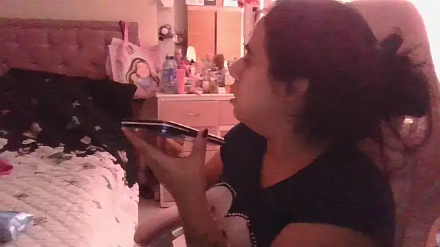 annarose19 online show from 25, 3, 2026