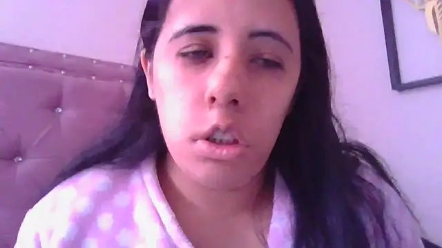 annarose19 online show from 2, 10, 2025