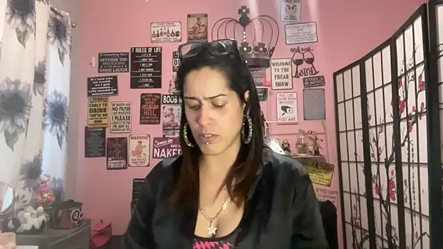 latinacubana online show from 17, 2, 2025