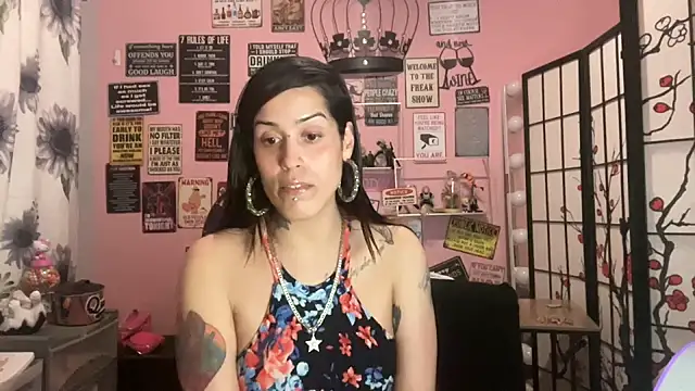 latinacubana online show from 5, 2, 2025