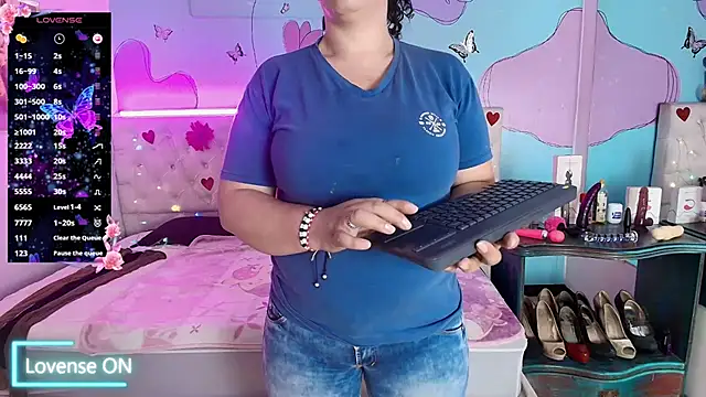 Snapshot of Zaly_mature chatting on 12, 6, 2026 Zaly mature online show from 12, 6, 2026
