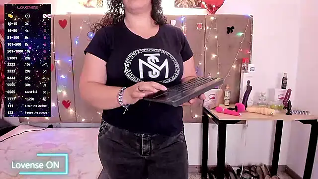 Zaly mature online show from 10, 1, 2026