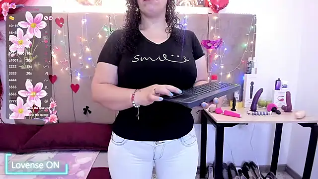 Zaly mature online show from 4, 3, 2026