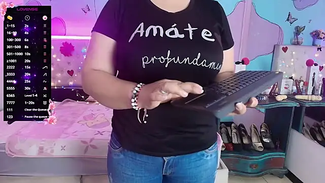 Zaly mature online show from 11, 5, 2026