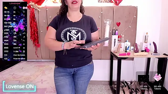 Zaly mature online show from 22, 10, 2025