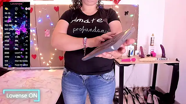 Zaly mature online show from 25, 10, 2025