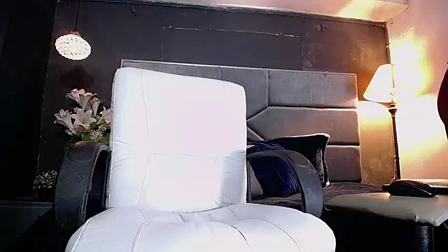 liam howard online show from 28, 10, 2025