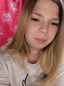 Zuli Kiska online show from 10, 9, 2025